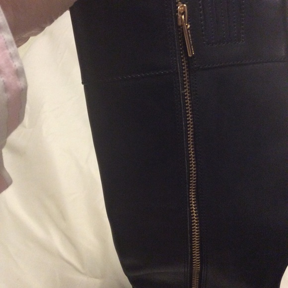 Michael Kor black leather boots - Picture 8 of 10